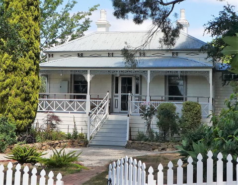 Fairbank House - Yamba Accommodation 0