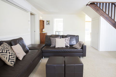 Beechworth Cedar Cottages - Yamba Accommodation 2