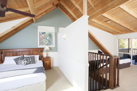 Beechworth Cedar Cottages - Yamba Accommodation 9