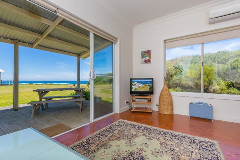 Cottages For Couples - Yamba Accommodation 21