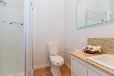 Cottages For Couples - Yamba Accommodation 12