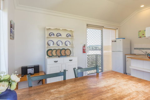 Cottages For Couples - Yamba Accommodation 18