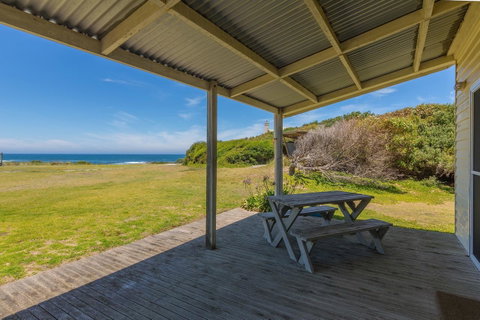 Cottages For Couples - Yamba Accommodation 19