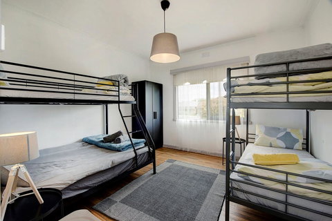 Jettycove Beach House - Yamba Accommodation 7
