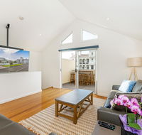 Beach Belle - Yamba Accommodation