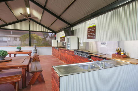 Mildura Holiday Villas - Yamba Accommodation 42