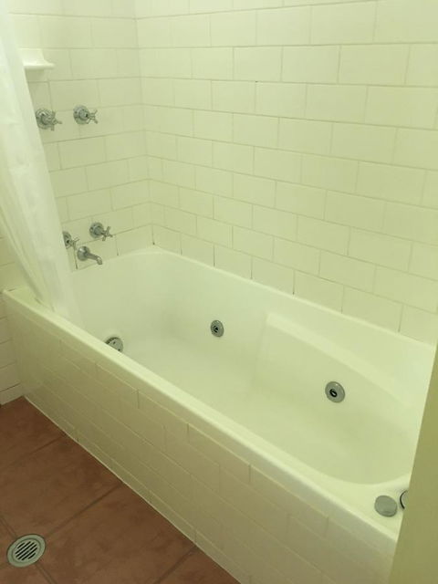 Lakeside Conti Villas - Yamba Accommodation 16