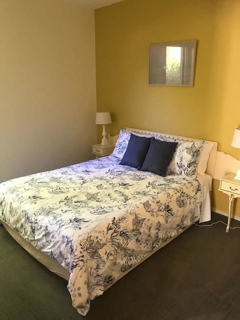 Lakeside Conti Villas - Yamba Accommodation 10