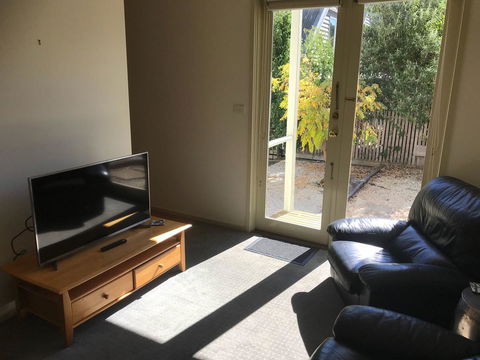 Lakeside Conti Villas - Yamba Accommodation 11