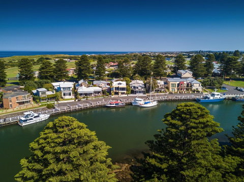 The Waterfront Apartment - Yamba Accommodation 1