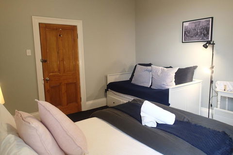 The Bischoff Hotel - Yamba Accommodation 2