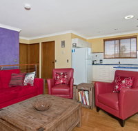 THE BOARDROOM ON BANKSIA - 11 Banksia Ave Bonny Hills