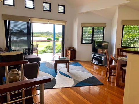 The Boathouse - Yamba Accommodation 2