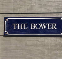 The Bower Kings Cottage - Yamba Accommodation