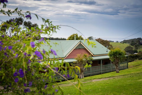 The Bryn At Tilba - Yamba Accommodation 0