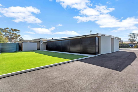 The Bunkhouse - Yamba Accommodation 1