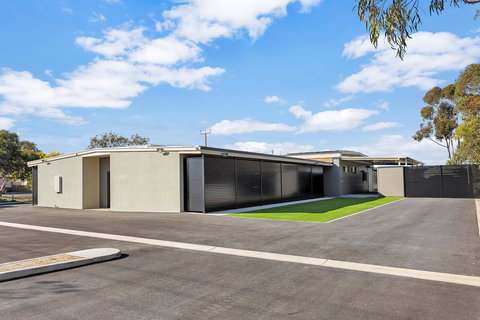 The Bunkhouse - Yamba Accommodation 2