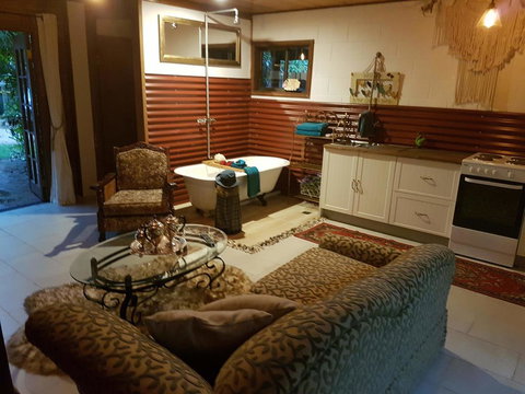 The Cabin - Yamba Accommodation 1