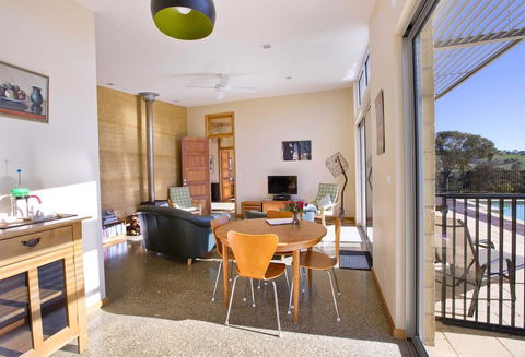 The Chocolate Lily Bed & Breakfast - Yamba Accommodation 1