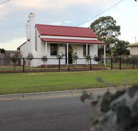 The Cottage - Yamba Accommodation
