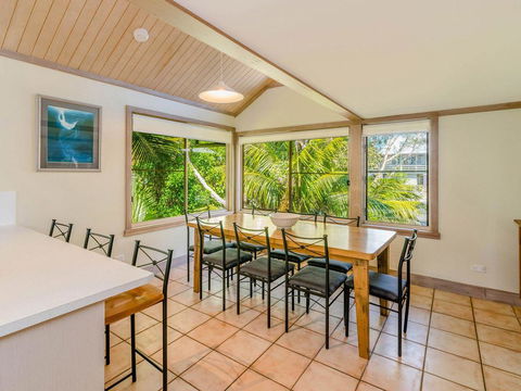 The Crest 2 - At Beautiful Angourie - Yamba Accommodation 3