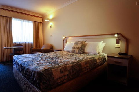 The Crossing Motel - Yamba Accommodation 0