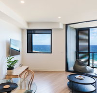 The Edge - Luxurious Waterfront Apartment - Yamba Accommodation