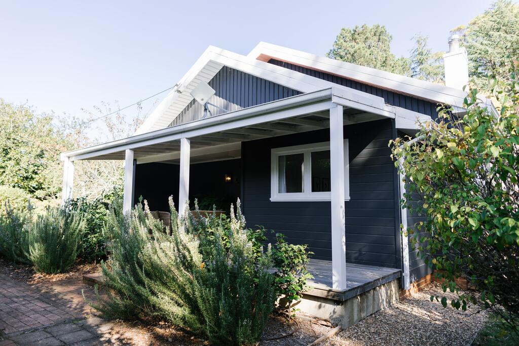 Macquarie Pass NSW Yamba Accommodation