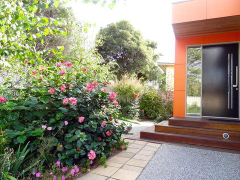 The Gallery Accommodation McCrae - Yamba Accommodation 0