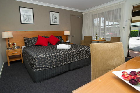 The Grapevine Motel - Yamba Accommodation 3