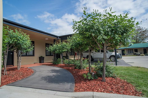 The Grapevine Motel - Yamba Accommodation 2