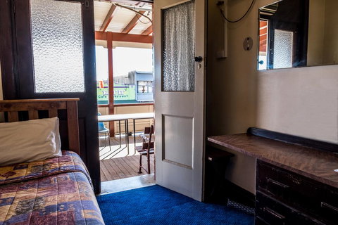 The Imperial Hotel - Yamba Accommodation 1