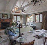 The Loch an idyllic country escape - Yamba Accommodation