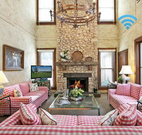 The Lodge  Linden Hall - Yamba Accommodation