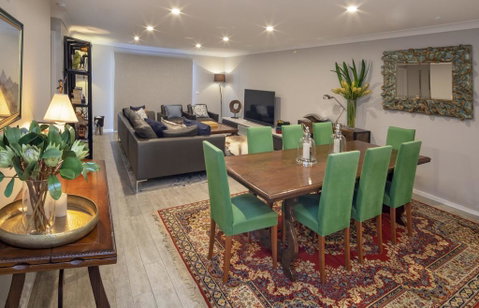 The Mountain House - Yamba Accommodation 0