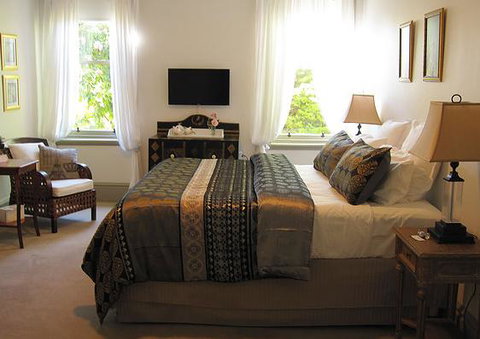 The Old Nunnery B & B Moss Vale - Yamba Accommodation 2