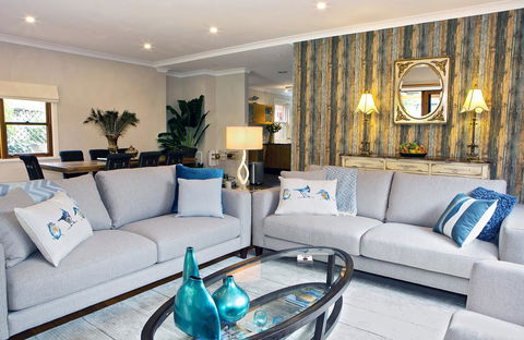 The Orange Fox - Yamba Accommodation 1