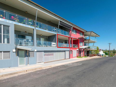 The Pilotage 2 - On Clarence Street - Yamba Accommodation 2