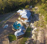 The Pool House - Yamba Accommodation