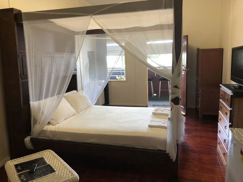 The Prince Of Wales - Yamba Accommodation 0