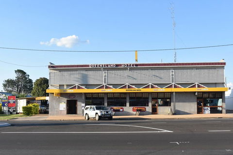 The Queensland Hotel - Yamba Accommodation 0