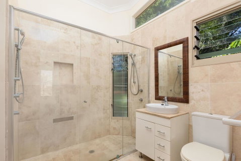 The Richmond Beach Villa - Yamba Accommodation 2