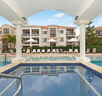 The Sands 2/20 Pacific Parade Opposite beach plus Air - Yamba Accommodation