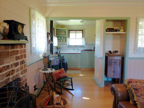 The Settlers Cottage - Kangaroo Valley - Yamba Accommodation 2