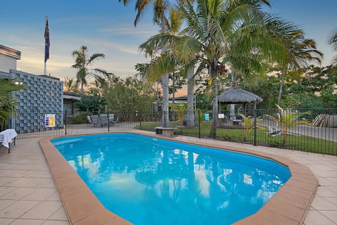 The Sleep Factory - Yamba Accommodation 0