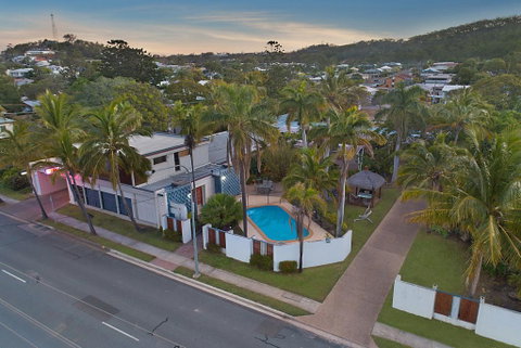 The Sleep Factory - Yamba Accommodation 3