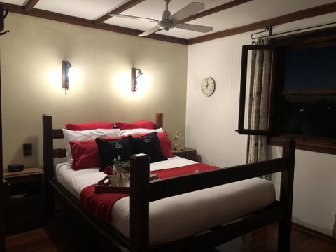 The Table Guest House - Yamba Accommodation 2