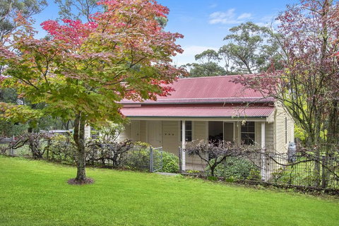 THE TEACHERS COTTAGE - Yamba Accommodation 3