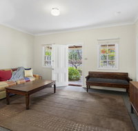 THE TEACHERS COTTAGE - Yamba Accommodation
