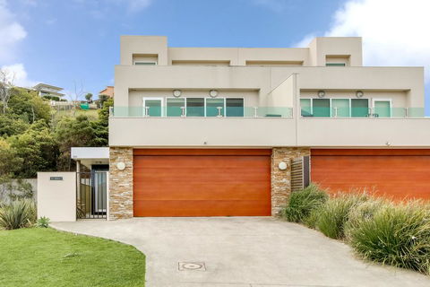 The Terrace - Yamba Accommodation 3